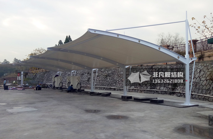 TC030 充電樁膜結(jié)構雨棚 韶關G4京港澳高速服務區(qū)